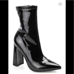 Black ankle booties